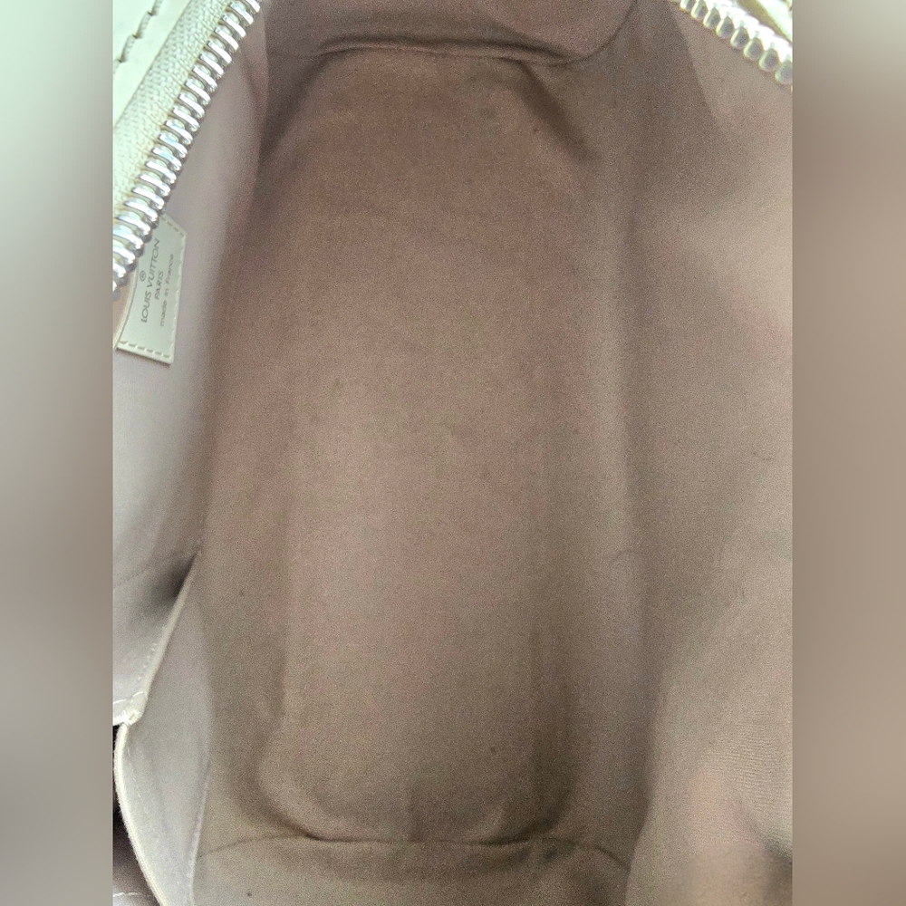 Louis Vuitton Ivory Epi Bowling Montaigne PM With Silver Lock And Two Keys - Picture 11 of 16